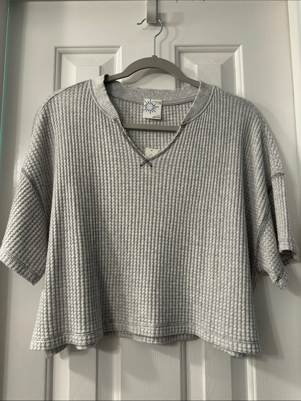 Waffle Knotch Neck T-shirt